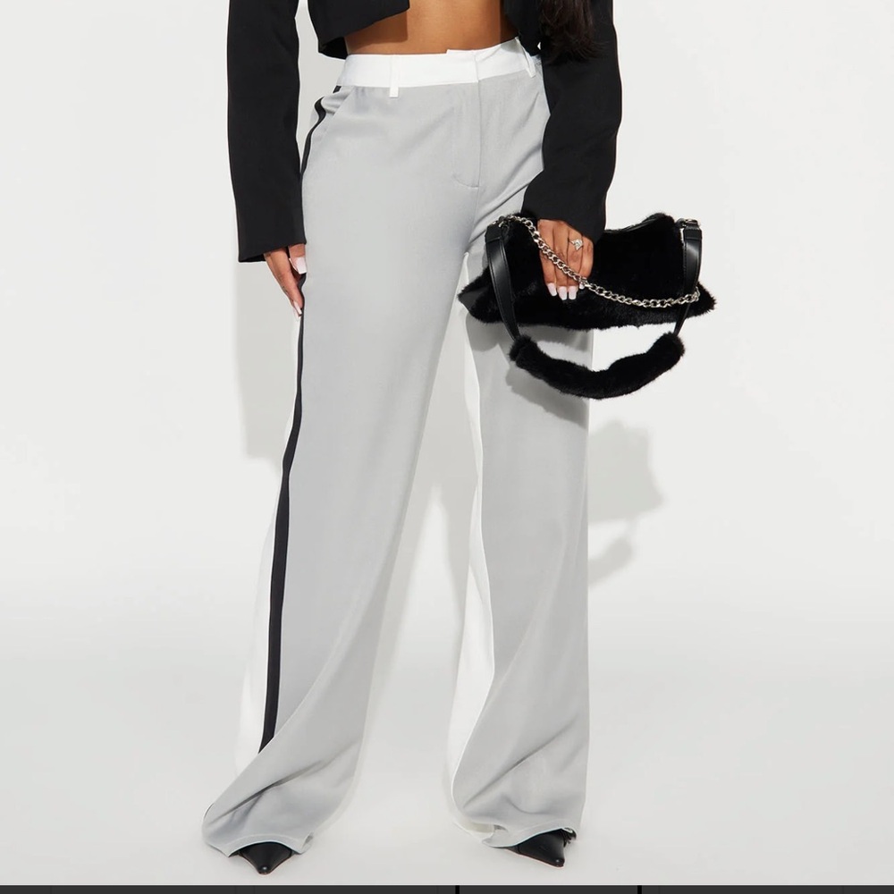 Color block trousers